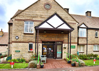 Horsfall House, nursing home in Stroud