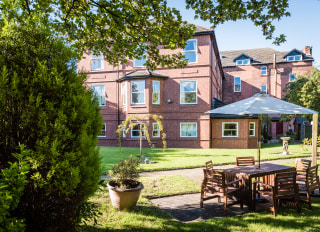 Beechcroft, nursing home in Prenton