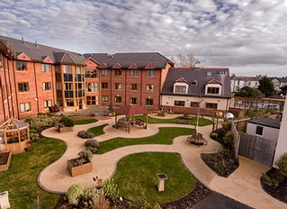 Hoylake Cottage care home in Wirral