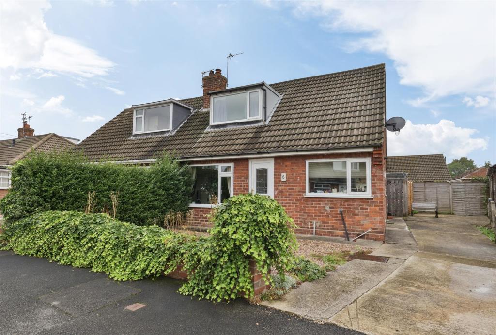 Hazel Garth care home in Knottingley
