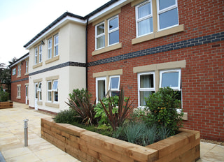 Upton Grange Residential Care Home, residential care home in Birkenhead