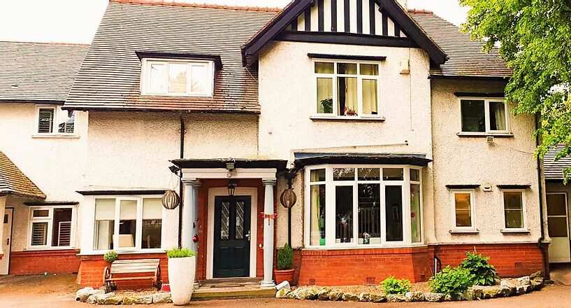 Allambie Court Nursing Home, nursing home in Nuneaton