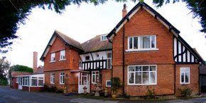 Burnham Lodge Nursing Home, nursing home in Colnbrook with Poyle
