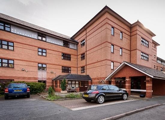 Laurel Court Nursing Home, nursing home in Manchester