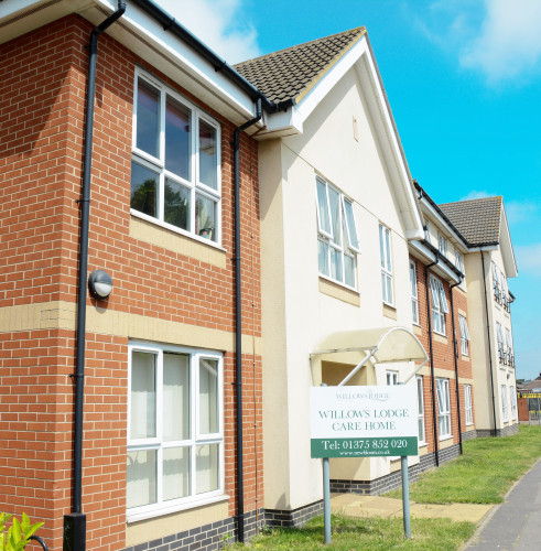 Willows Lodge Care Home, nursing home in Grays