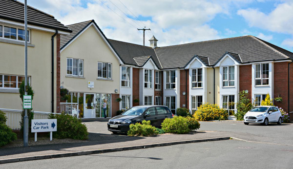Rose Court Nursing Home, nursing home in Ballymena