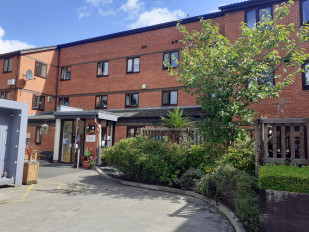 Rose Court Care Home, nursing home in Manchester
