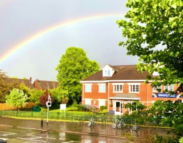 Lancaster Court Nursing Home, nursing home in Watford