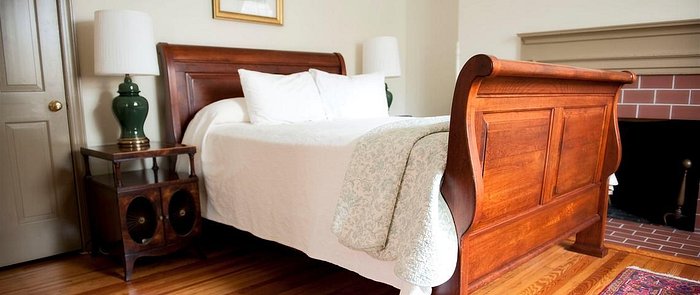 Frederick House Residential Care Home, residential care home in Town