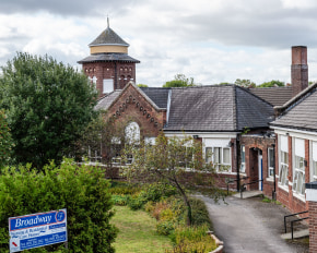Broadway Nursing and Residential Care Home, nursing home in Liverpool