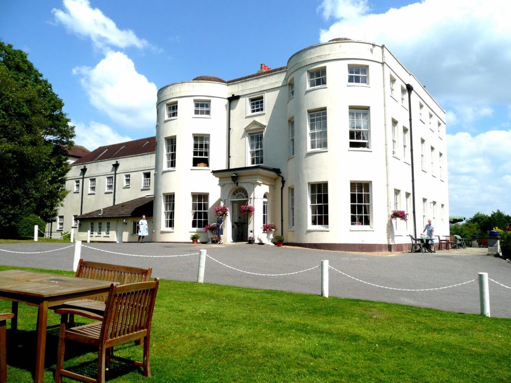 Lynden Hill Clinic, nursing home in Reading