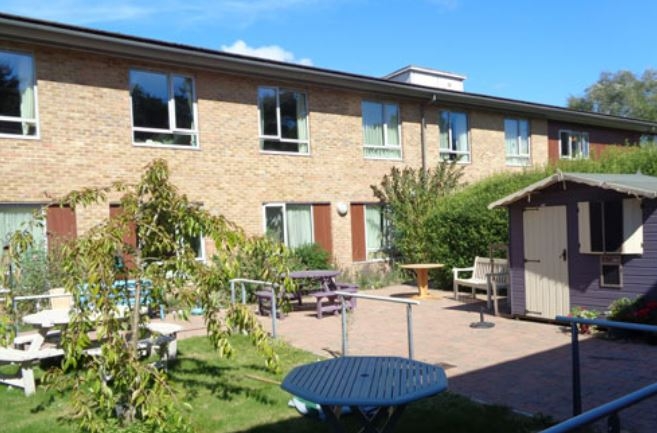 Hawthorne Court Nursing Home, nursing home in Southampton