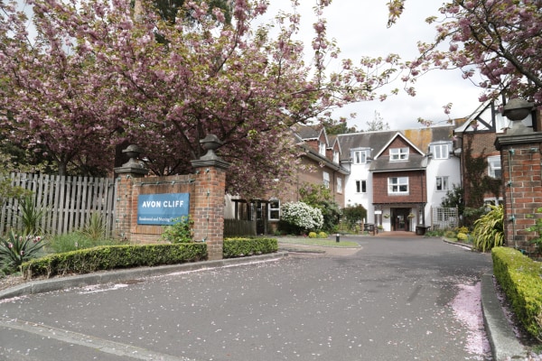 Avon Cliff Nursing Home, nursing home in Bournemouth