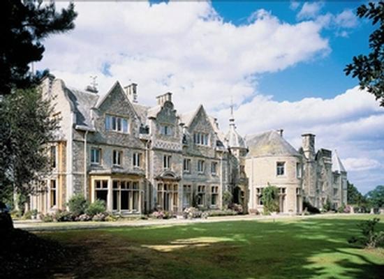 Greathed Manor Nursing Home, nursing home in Lingfield