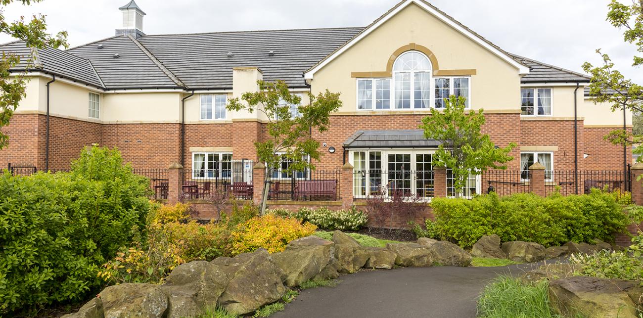 Spen Court Care Home, residential care home in Dewsbury