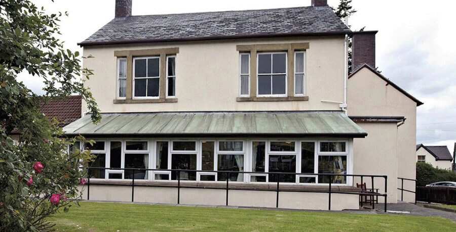 Plas Cae Crwn Residential Home, residential care home in Llanllwchaiarn