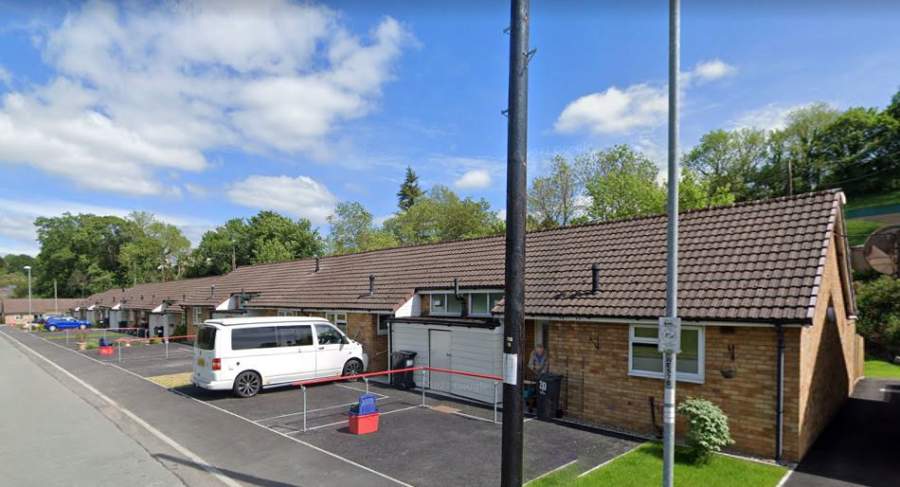 Dol-y-Felin Care Home, residential care home in Meidrim