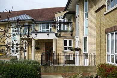 Chadwell House Residential Home care home in Barking