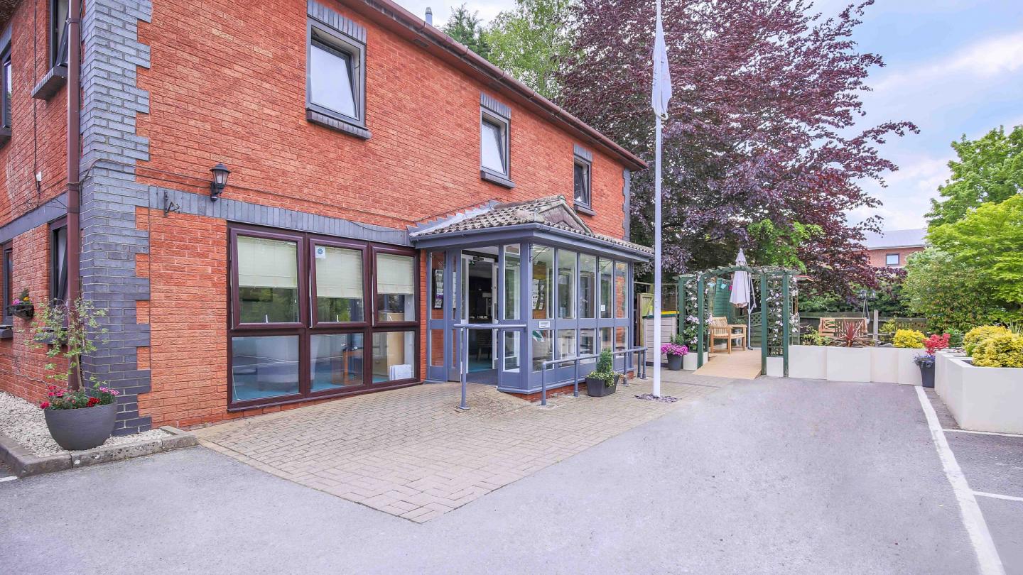Ashcombe House Nursing Home care home in Basingstoke