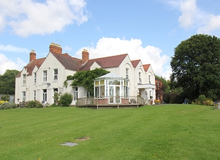 Severn Heights Nursing Home, nursing home in Worcester