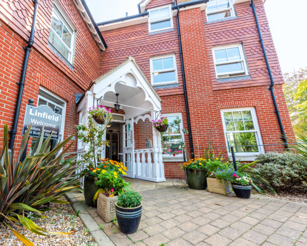 Linfield Care Home, nursing home in Worthing