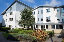 Capel Grange Nursing Home, nursing home in Allt-yr-yn