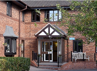 Aston Court Nursing Home, nursing home in Birmingham