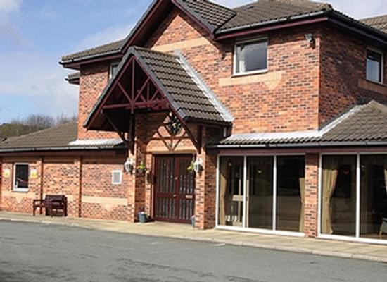 Millview Nursing Home, nursing home in Ystrad