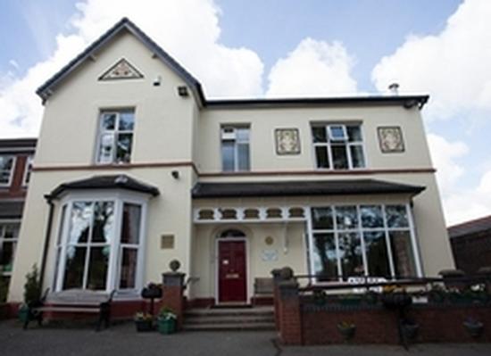 Thomas House Care Home, residential care home in St Helens