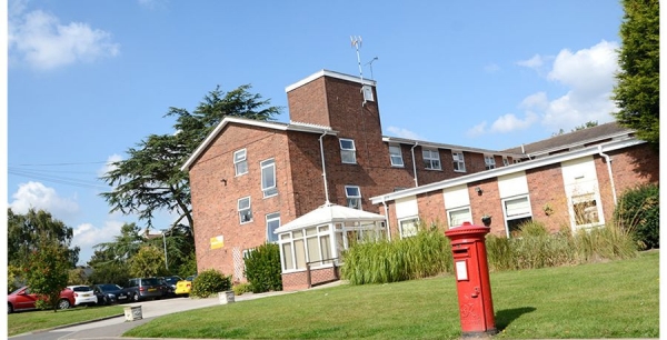 Drayton Court Care Home, residential care home in Nuneaton