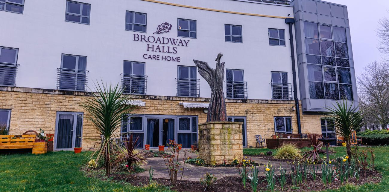 Broadway Halls Care Home, nursing home in Dudley