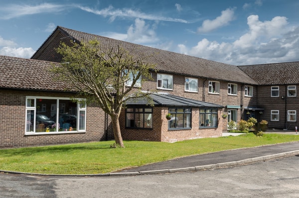 Laburnum House Care Centre, residential care home in Shaw