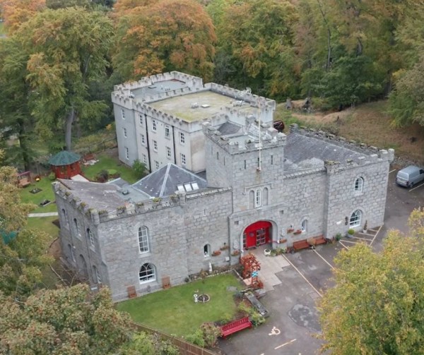 Persley Castle Nursing Home, nursing home in Aberdeen Airport