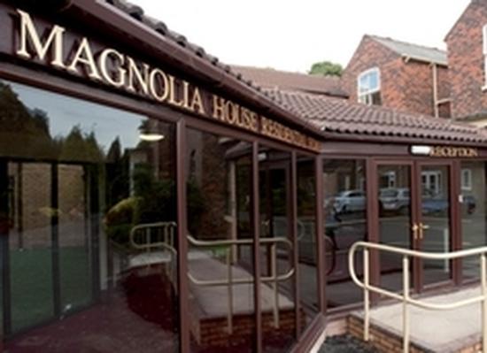 Magnolia House Residential Home, residential care home in Ruabon