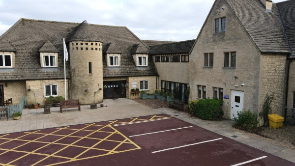Hunters Care Centre care home in Ampney St Mary