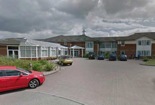 Galanos House Nursing Home, nursing home in Ladbroke