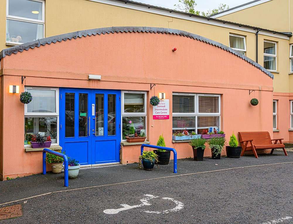 Domnall Intermediate Care Home, nursing home in Dundonald