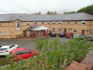 Aberpennar Court Care Home, nursing home in Penrhiwceiber