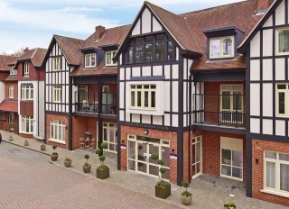 Signature Rosebery Manor Nursing Home care home in Epsom