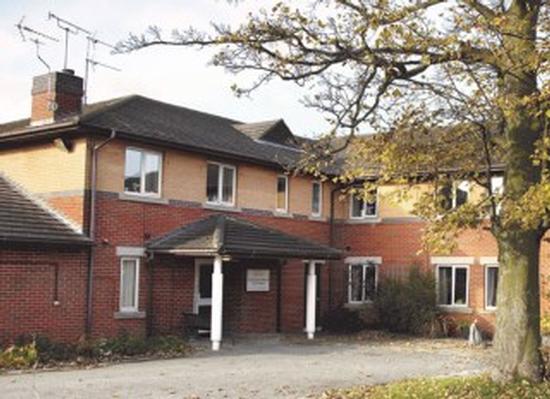 Holmewood Care Home, residential care home in Wingerworth