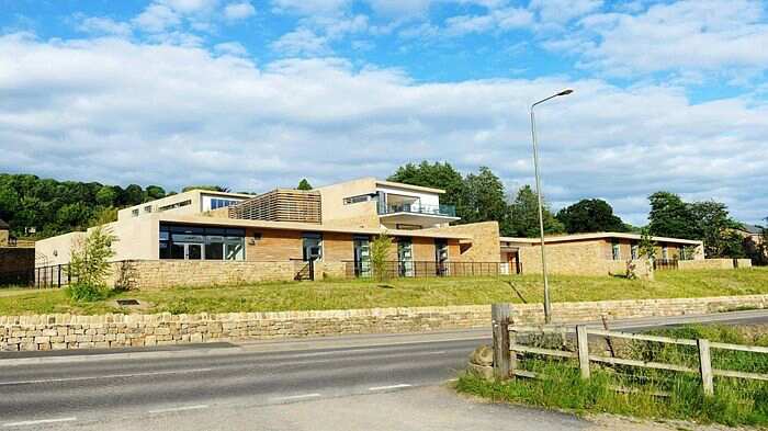 Meadow View Residental & Community Care Centre care home in Matlock Bath