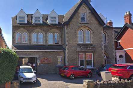 Quarry Mount Residential Care Home, residential care home in Swindon