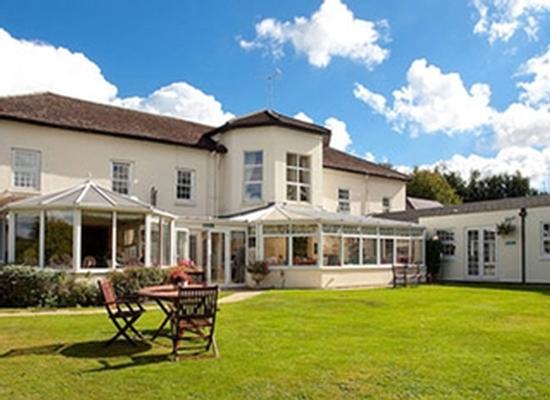 Ashton Manor Nursing Home, nursing home in Farnham