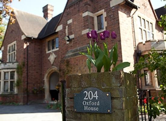 Oxford House Nursing Home, nursing home in Slough