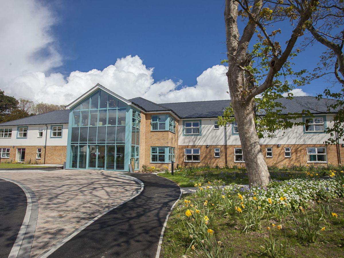 Bryn Seiont Newydd Dementia Care Centre care home in Llanrug