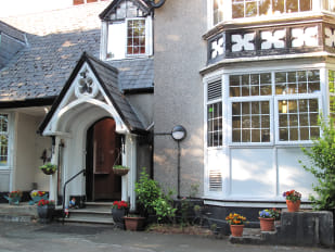 Manor Community Care Home, residential care home in Bristol