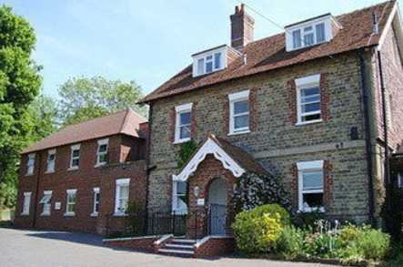 Petworth Cottage Nursing Home, nursing home in Tillington