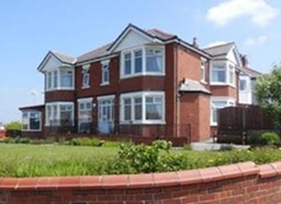 Glen Tanar Rest Home care home in Blackpool