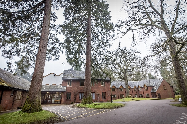 Swiss Cottage Care Centre, nursing home in Leighton-Linslade