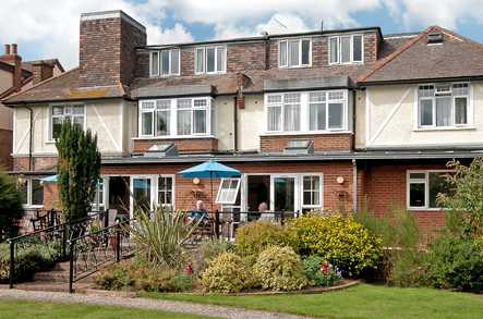 Athenaeum Residential Care Home, residential care home in Barnet